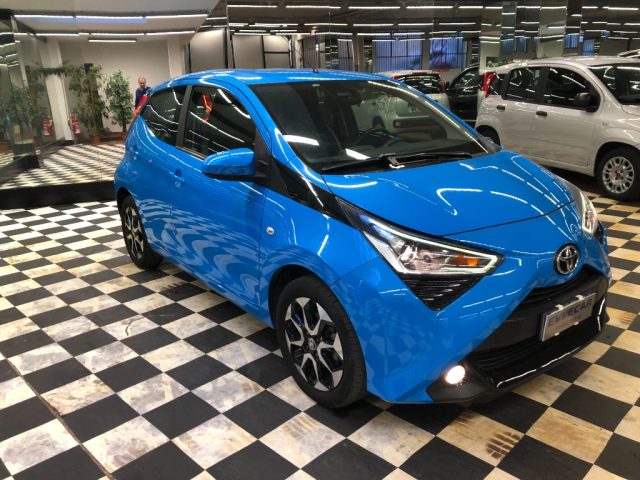 TOYOTA Aygo usata, con Airbag laterali