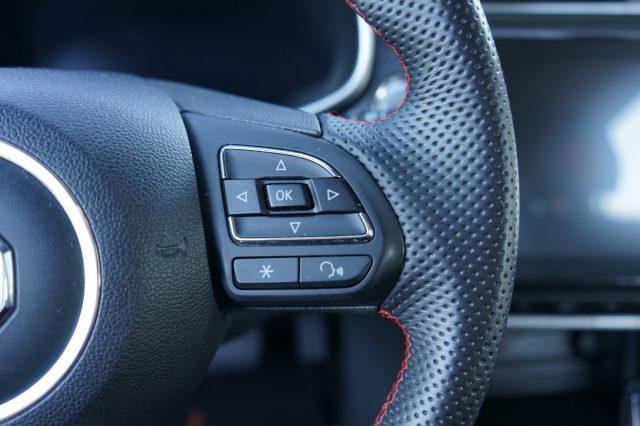 MG ZS usata, con Riconoscimento dei segnali stradali