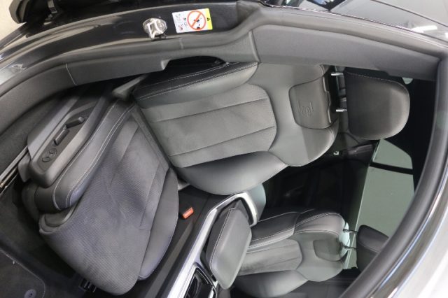 AUDI Q8 usata, con Interni in pelle