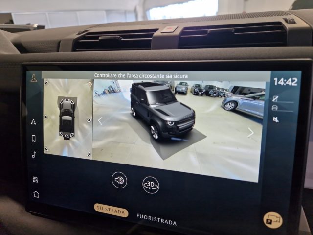 LAND ROVER Defender usata, con Trazione integrale