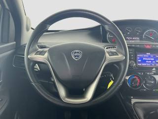 LANCIA Ypsilon usata 10