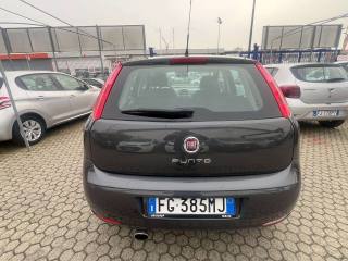 FIAT Punto usata, con Autoradio