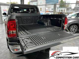 TOYOTA Hilux usata, con Bluetooth