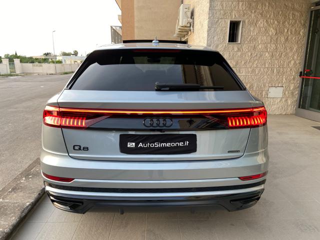 AUDI Q8 usata, con Autoradio