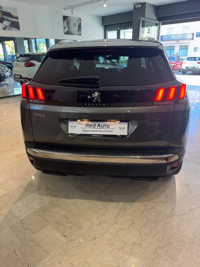 PEUGEOT 3008 usata, con Autoradio