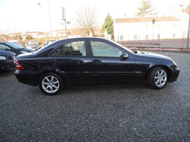 MERCEDES-BENZ C 220 usata 69