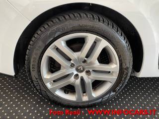 RENAULT Clio usata, con USB