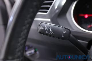 VOLKSWAGEN Tiguan usata, con USB