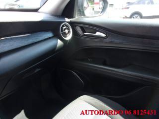 ALFA ROMEO Stelvio usata, con Climatizzatore automatico, 2 zone