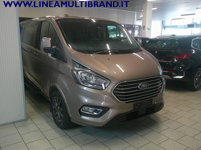 FORD Tourneo Custom usata, con Alzacristalli elettrici