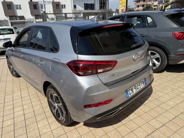 HYUNDAI i30 usata, con Alzacristalli elettrici