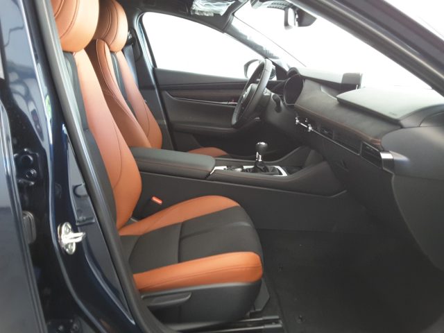 MAZDA 3 usata, con Autoradio