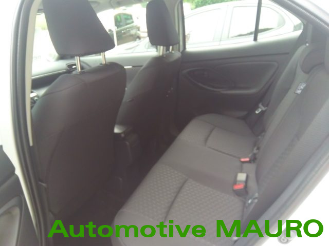 TOYOTA Yaris Cross usata, con Fendinebbia