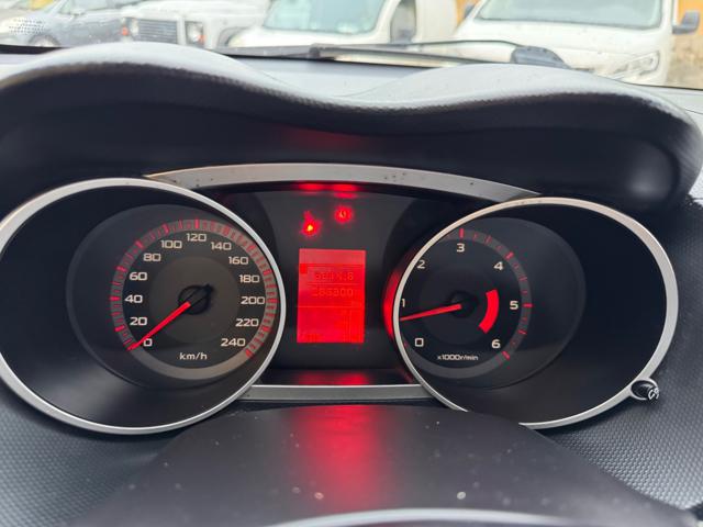 MITSUBISHI Outlander usata, con Autoradio