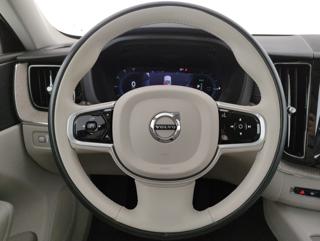 VOLVO XC60 usata, con Park Distance Control
