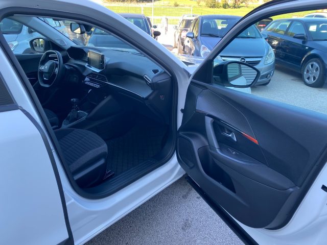 PEUGEOT 2008 usata, con Climatizzatore