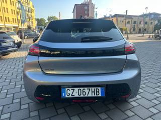 PEUGEOT 208 usata, con Autoradio