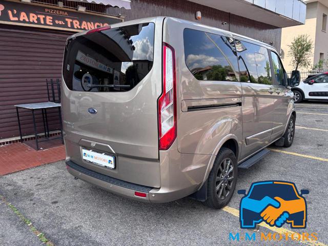 FORD Tourneo Custom usata, con Alzacristalli elettrici