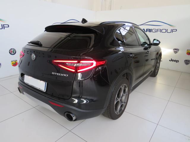 ALFA ROMEO Stelvio usata, con Boardcomputer