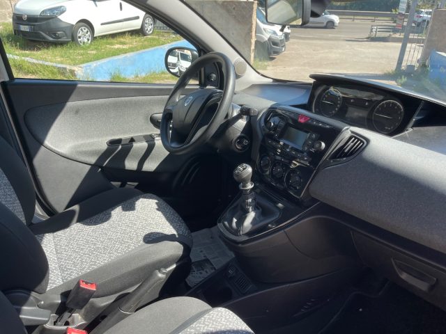 LANCIA Ypsilon usata 10