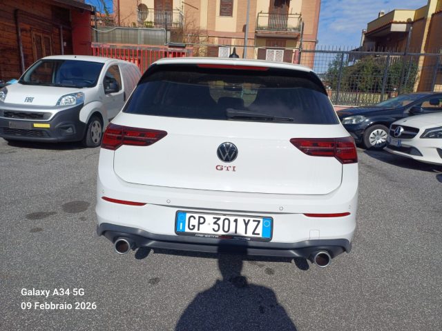 VOLKSWAGEN Golf usata, con Airbag laterali
