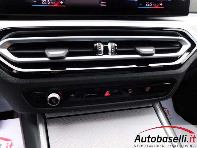 BMW 320 usata, con Telecamera per parcheggio assistito