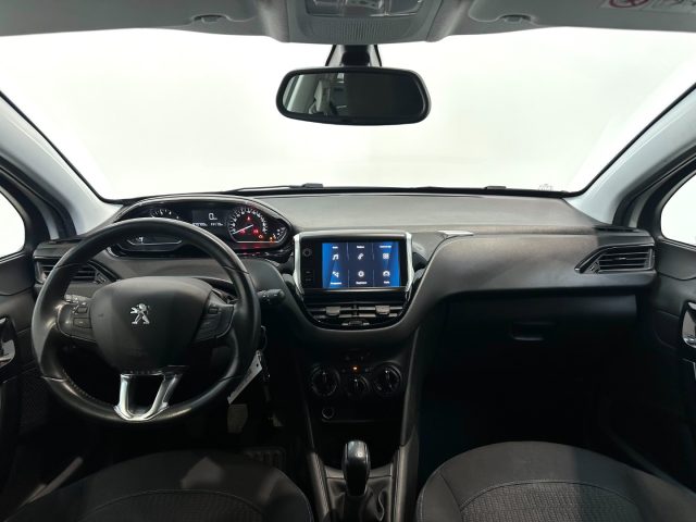 PEUGEOT 208 usata, con Boardcomputer