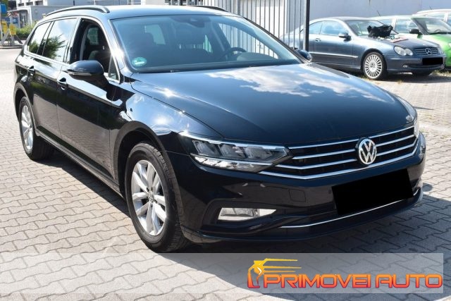 VOLKSWAGEN Passat Variant usata, con Chiusura centralizzata