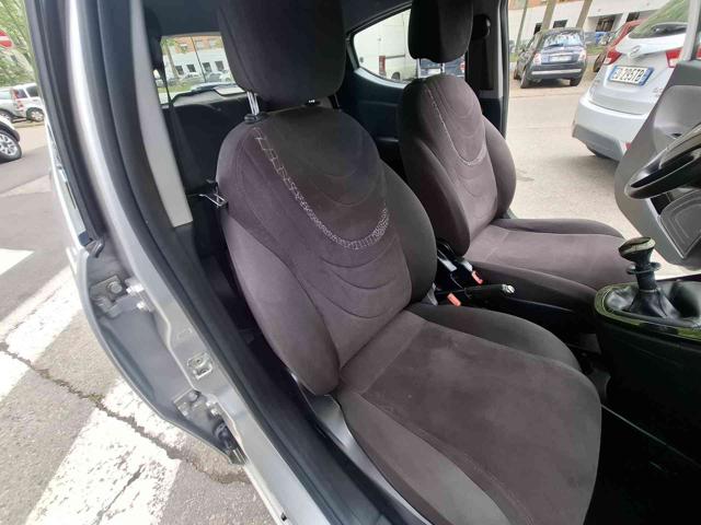 LANCIA Ypsilon usata, con Lettore CD