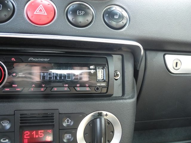 AUDI TT usata, con Bluetooth