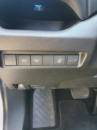 SUZUKI Across usata, con Park Distance Control