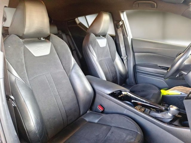 TOYOTA C-HR usata, con Cruise Control