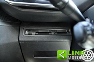 PEUGEOT 5008 usata, con Autoradio digitale