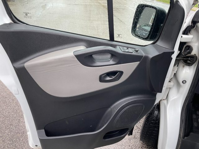 RENAULT Trafic usata, con Servosterzo