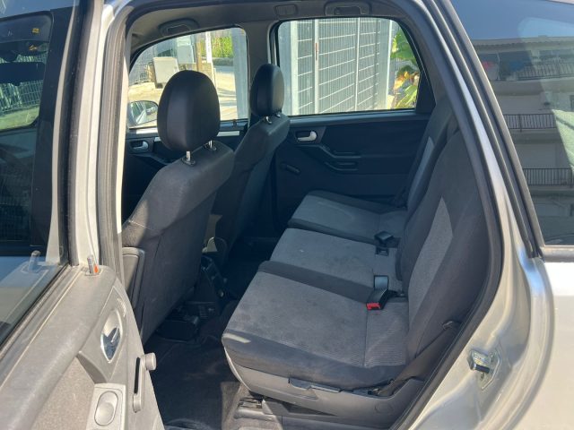 OPEL Meriva usata, con Cerchi in lega