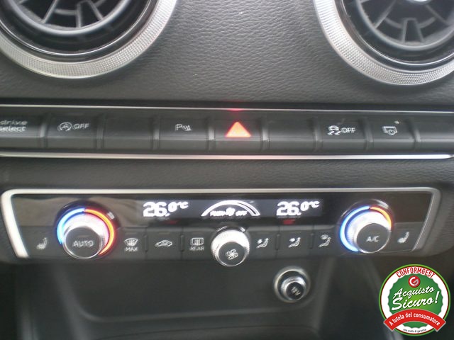 AUDI A3 usata, con Specchietti laterali elettrici