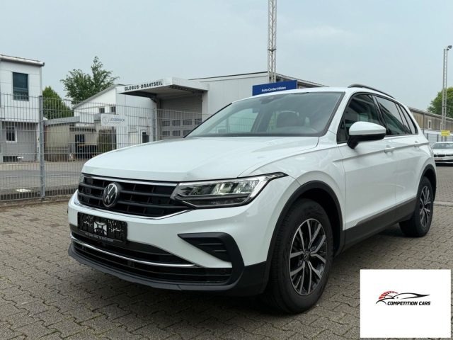 VOLKSWAGEN Tiguan usata, con Airbag laterali