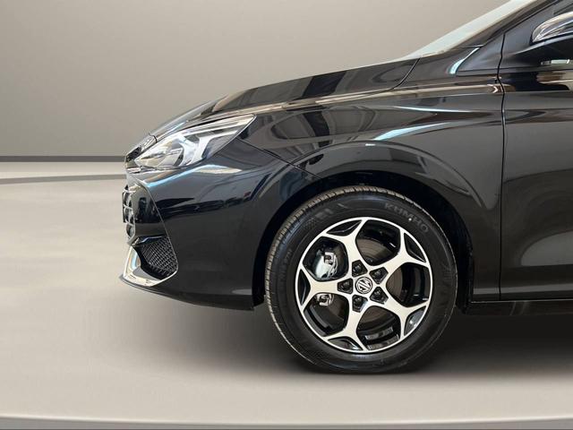 MG MG3 usata, con Specchietti laterali elettrici