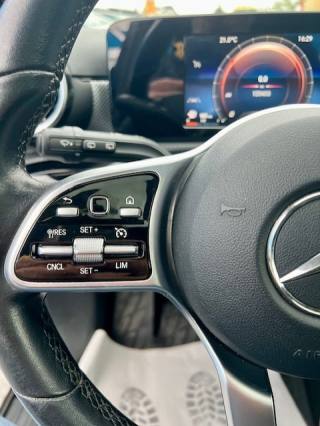 MERCEDES-BENZ A 160 usata, con USB