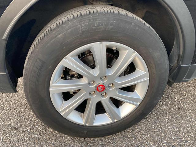 JAGUAR E-Pace usata, con Lettore CD