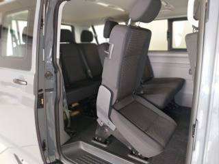 VOLKSWAGEN Caravelle usata, con Bluetooth