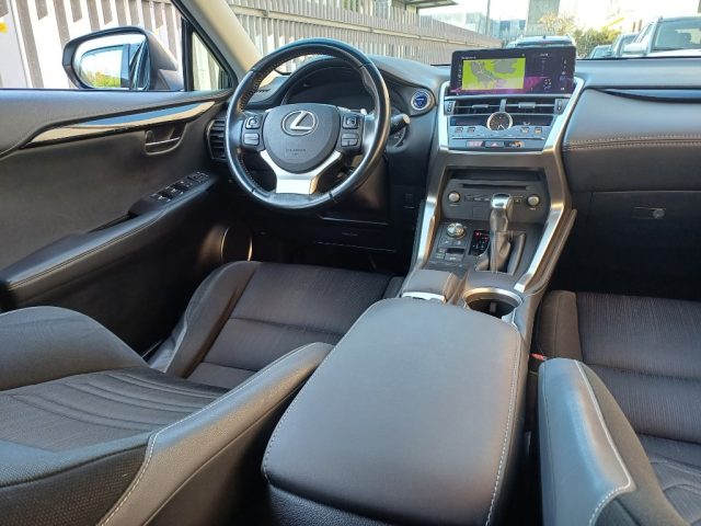 LEXUS NX 300 usata, con Controllo trazione