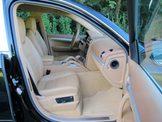 PORSCHE Cayenne usata, con Volante in pelle