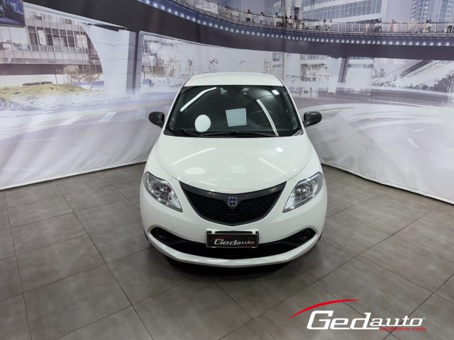 LANCIA Ypsilon usata, con Airbag