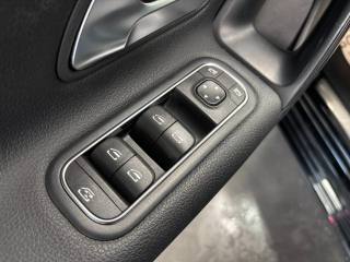 MERCEDES-BENZ A 180 usata, con Specchietti laterali elettrici