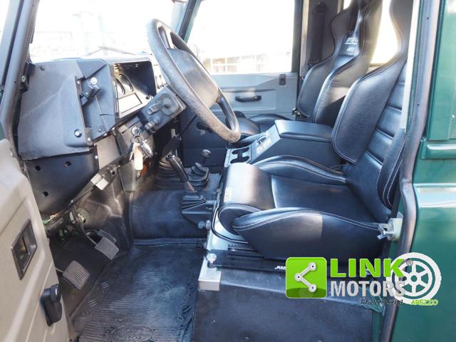 LAND ROVER Defender usata 16