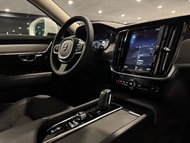 VOLVO V90 Cross Country usata, con Chiusura centralizzata