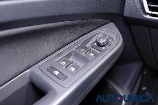 VOLKSWAGEN Golf GTD usata, con Isofix