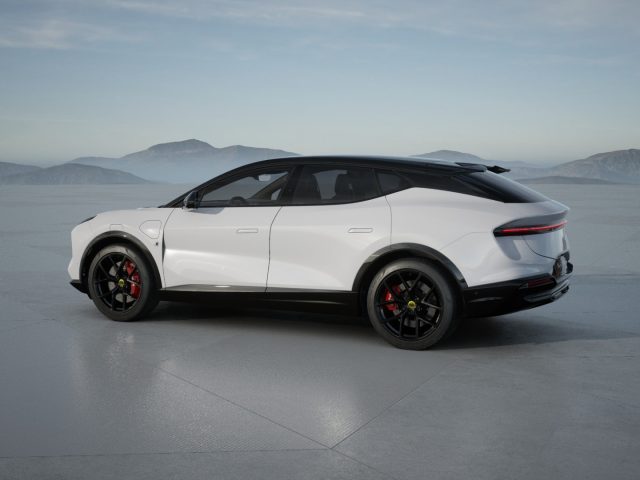 LOTUS Eletre usata, con Airbag laterali