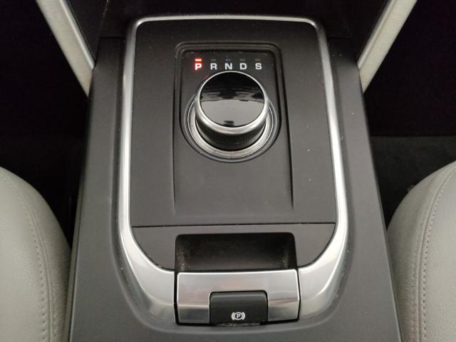 LAND ROVER Discovery Sport usata, con Leve al volante